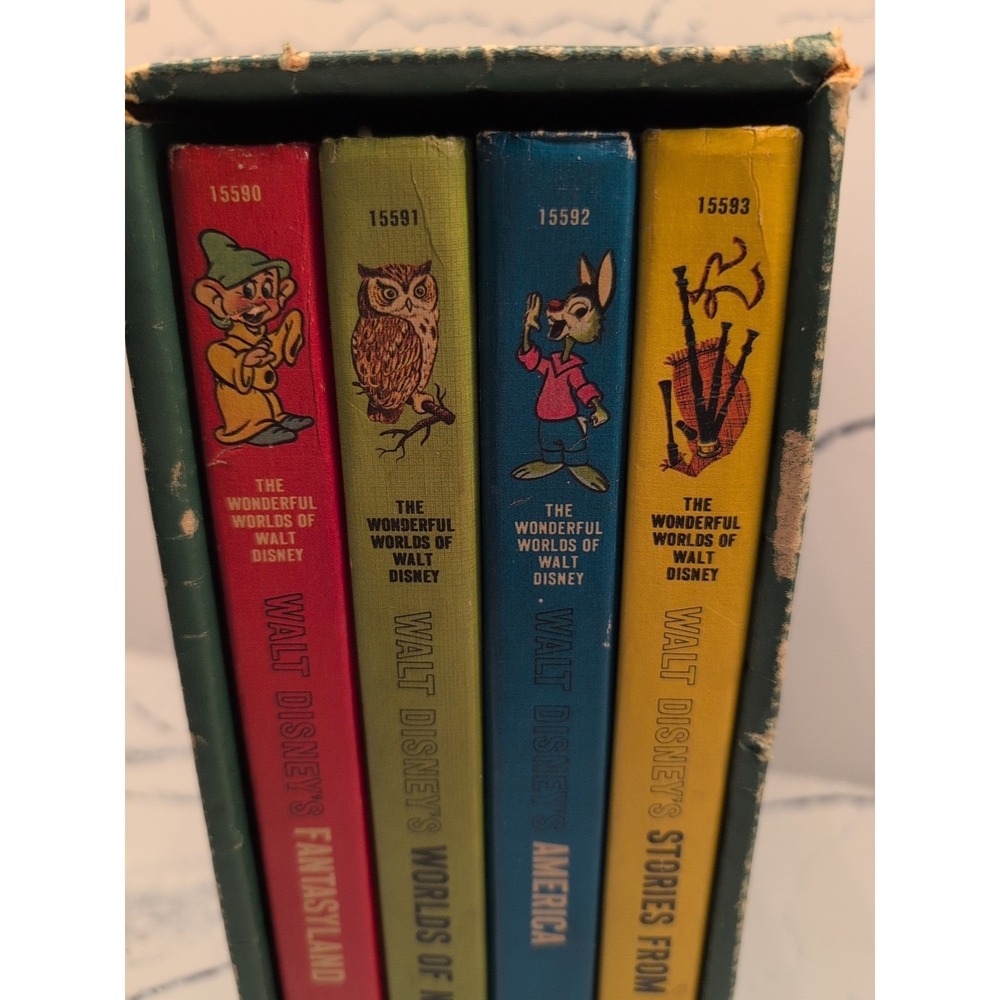 Walt Disney's Wonderful Worlds of Fantasyland 4 Vol. Book Set w/Slipcase Vintage - Picture 4 of 10